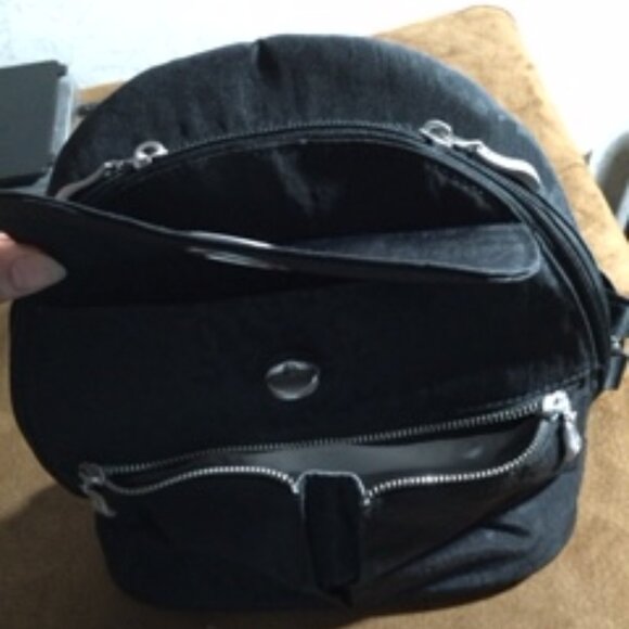 Baggallini Naples Convertible Back Pack. main image 6